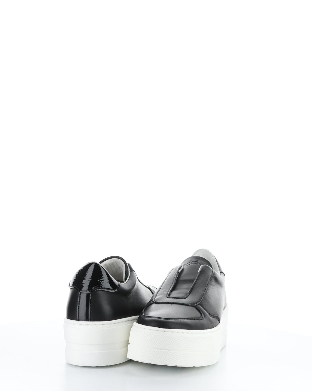 MAGALI BLACK Round Toe Shoes