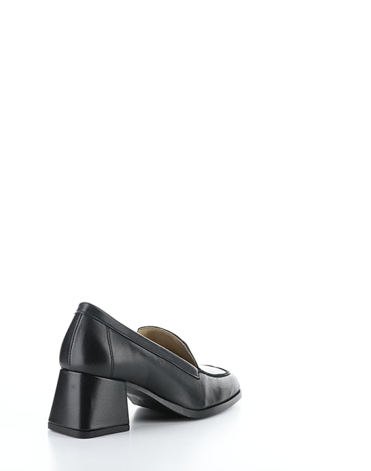 Amari Black Cordero Leather