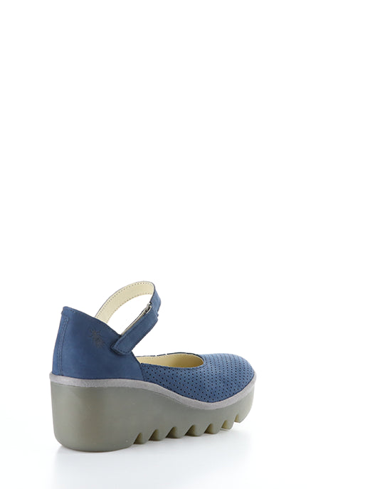 Bawa581Fly 001 Ocean Cupido