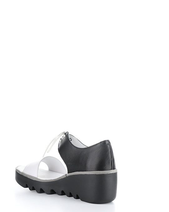 Bilu465Fly 002 White/Black Mousse