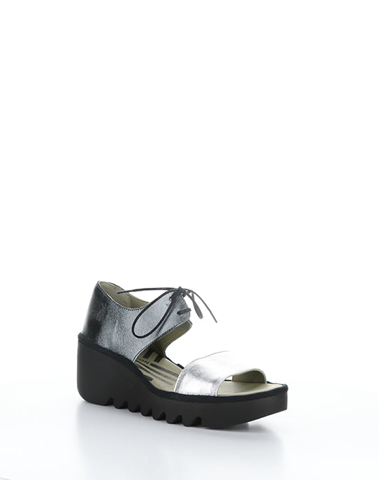 Bilu465Fly 004 Silver/Graphite Idra