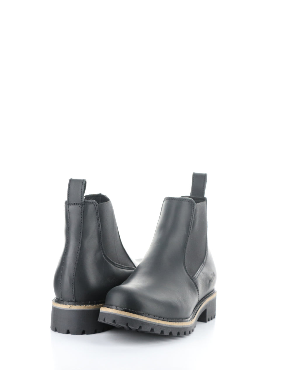 CAMDEN BLACK Round Toe Boots