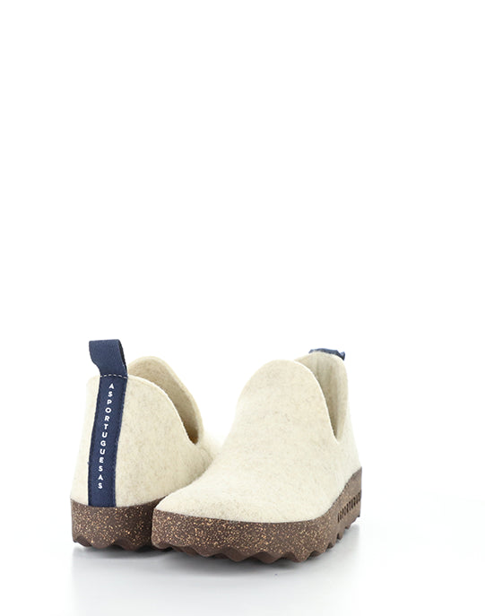 City 086 White Rainraw Felt