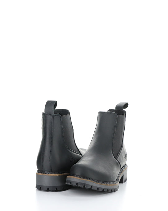 Corrin Black Saddle Leather