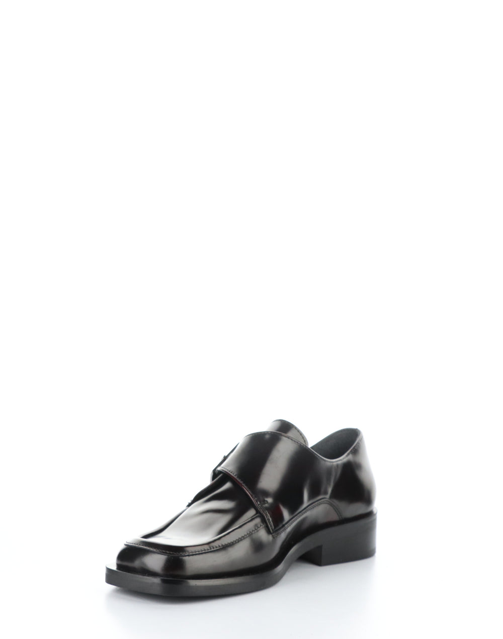 ELIZA BORDO Round Toe Shoes