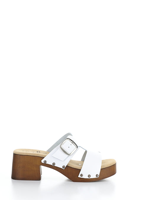 Maris White Gaucho