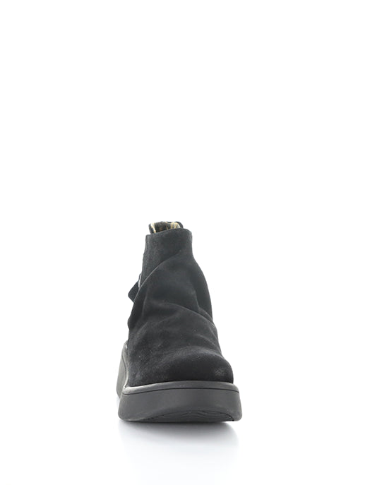 Mebs189Fly 003 Black Oil Suede