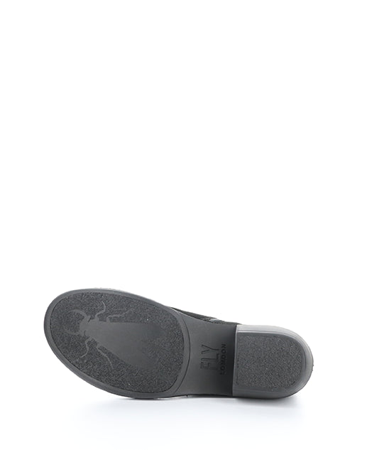 Merk093Fly 005 Black Oil Suede