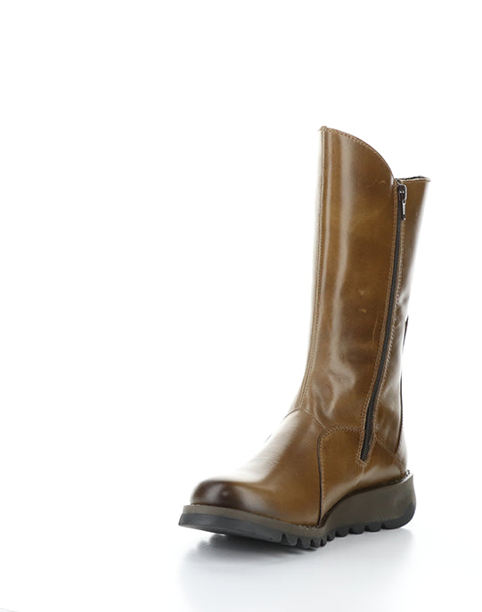 Mes913Fly 003 Camel Rug