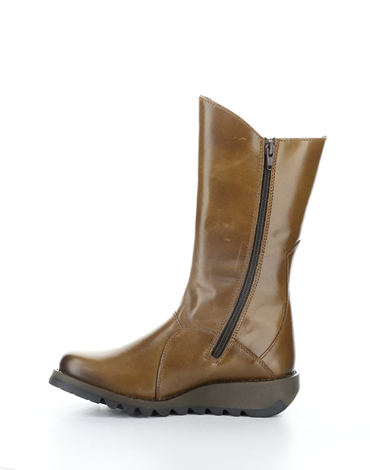 Mes913Fly 003 Camel Rug