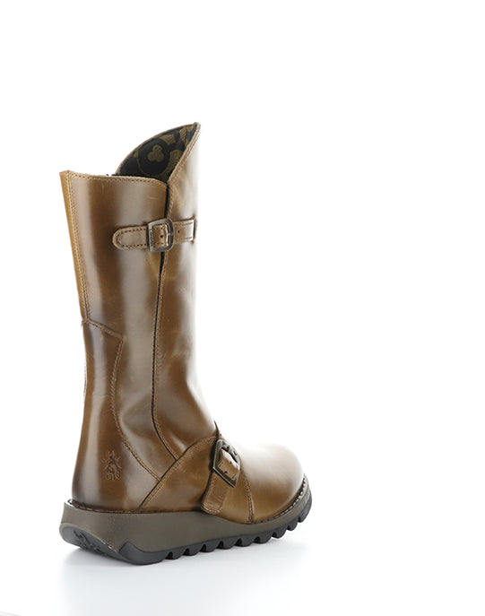 Mes913Fly 003 Camel Rug