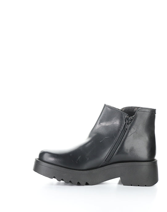 Mufe363Fly 000 Black Rug