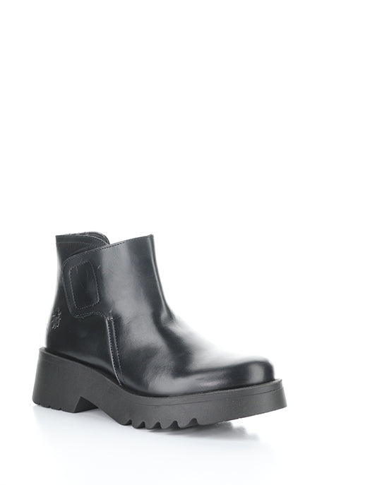 Mufe363Fly 000 Black Rug