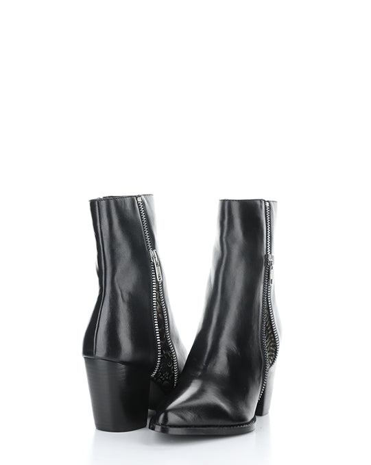 Tallon Black Leather