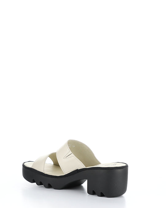 TECH493FLY 005 OFF WHITE MOUSSE