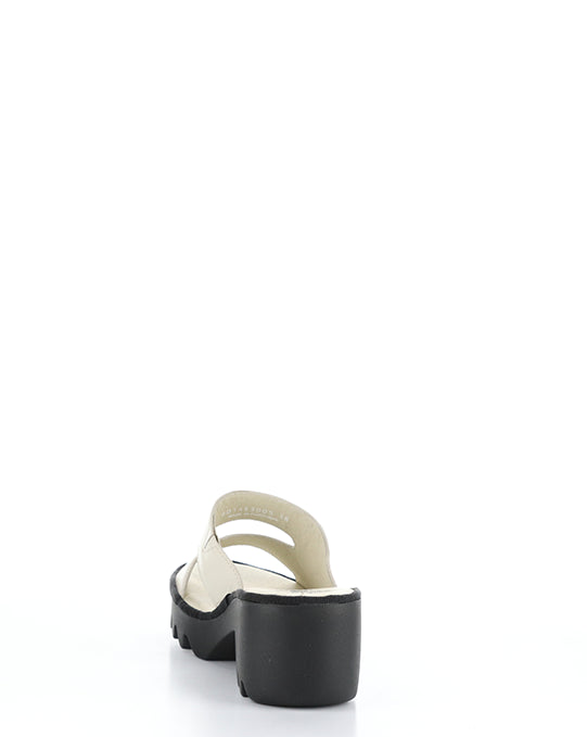 TECH493FLY 005 OFF WHITE MOUSSE