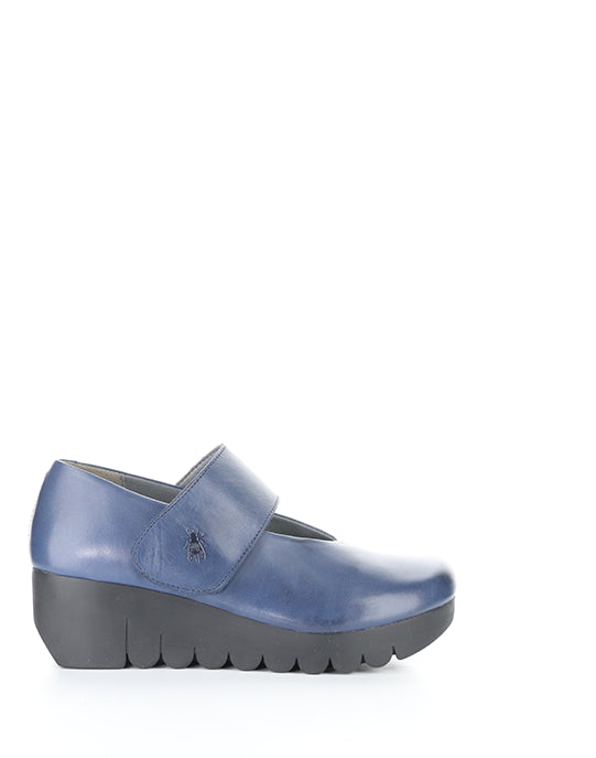 VARI188FLY 004 NAVY BURN