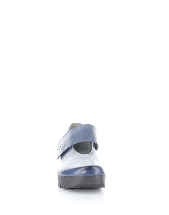VARI188FLY 004 NAVY BURN