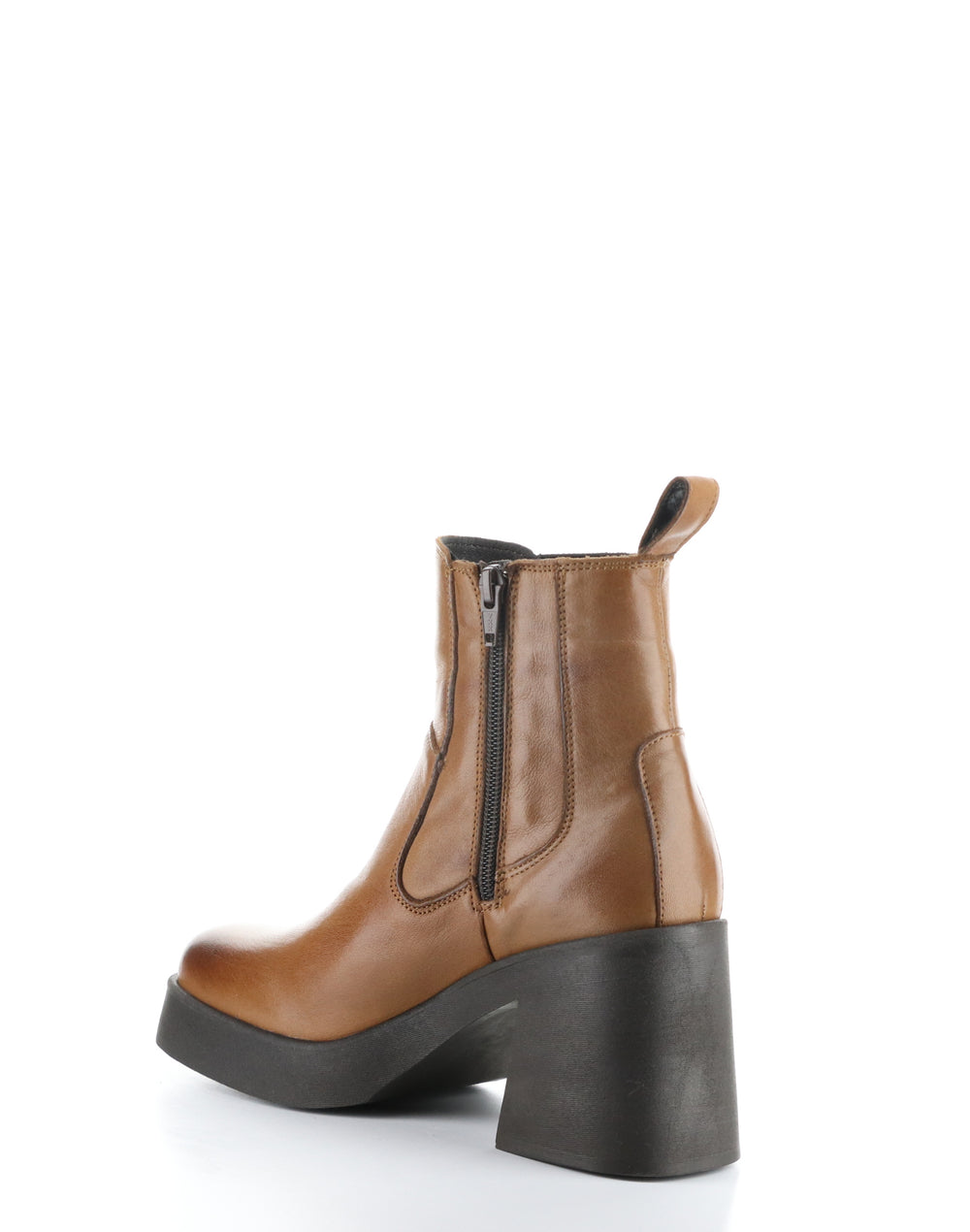 VEIL RICH TAN/DK BROWN Round Toe Boots