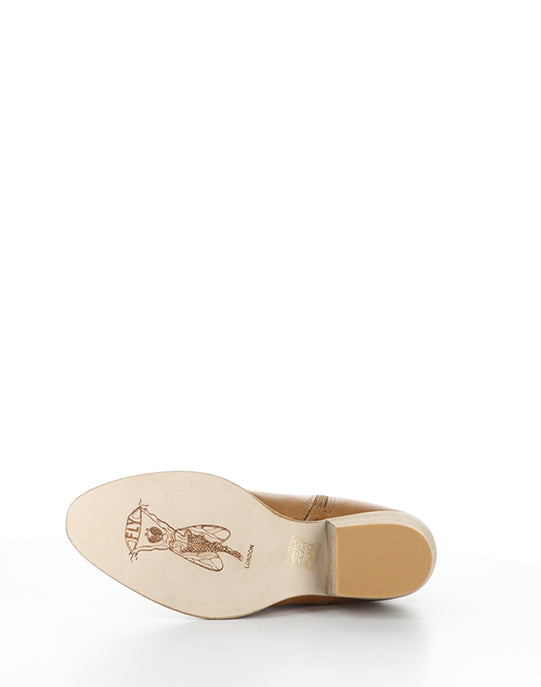 Wail290Fly 000 Camel Velvet