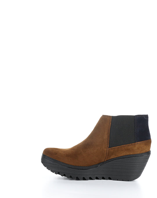 Yego400Fly 010 Camel/Navy Oil Suede