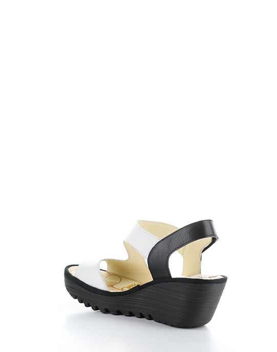 Yoxa576Fly 002 White/Black Mousse