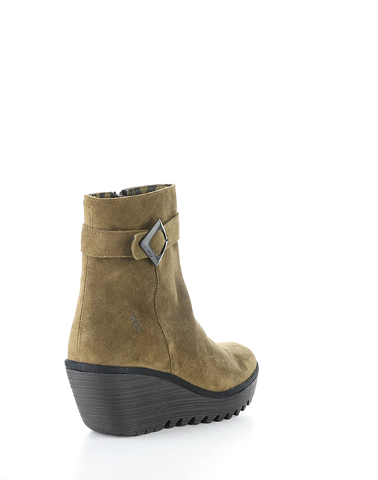 Yuji596Fly 002 Elephant Oil Suede