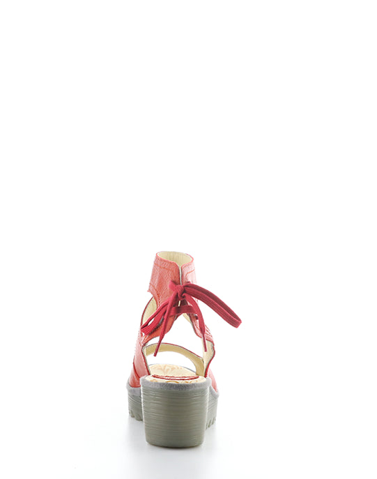 YULP571FLY 003 DEVIL RED MOUSSE