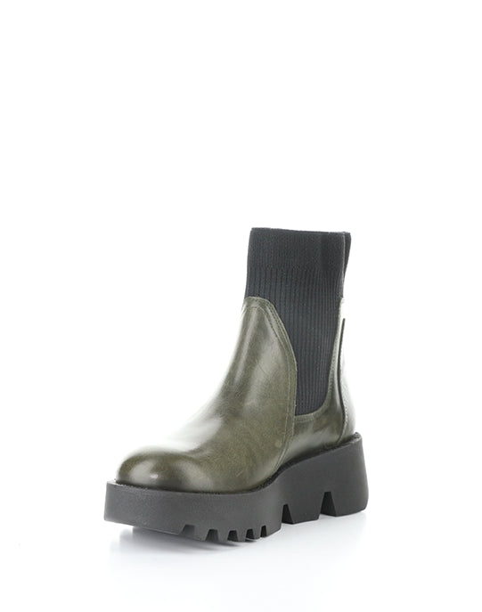 Zool317Fly 001 Diesel Rug