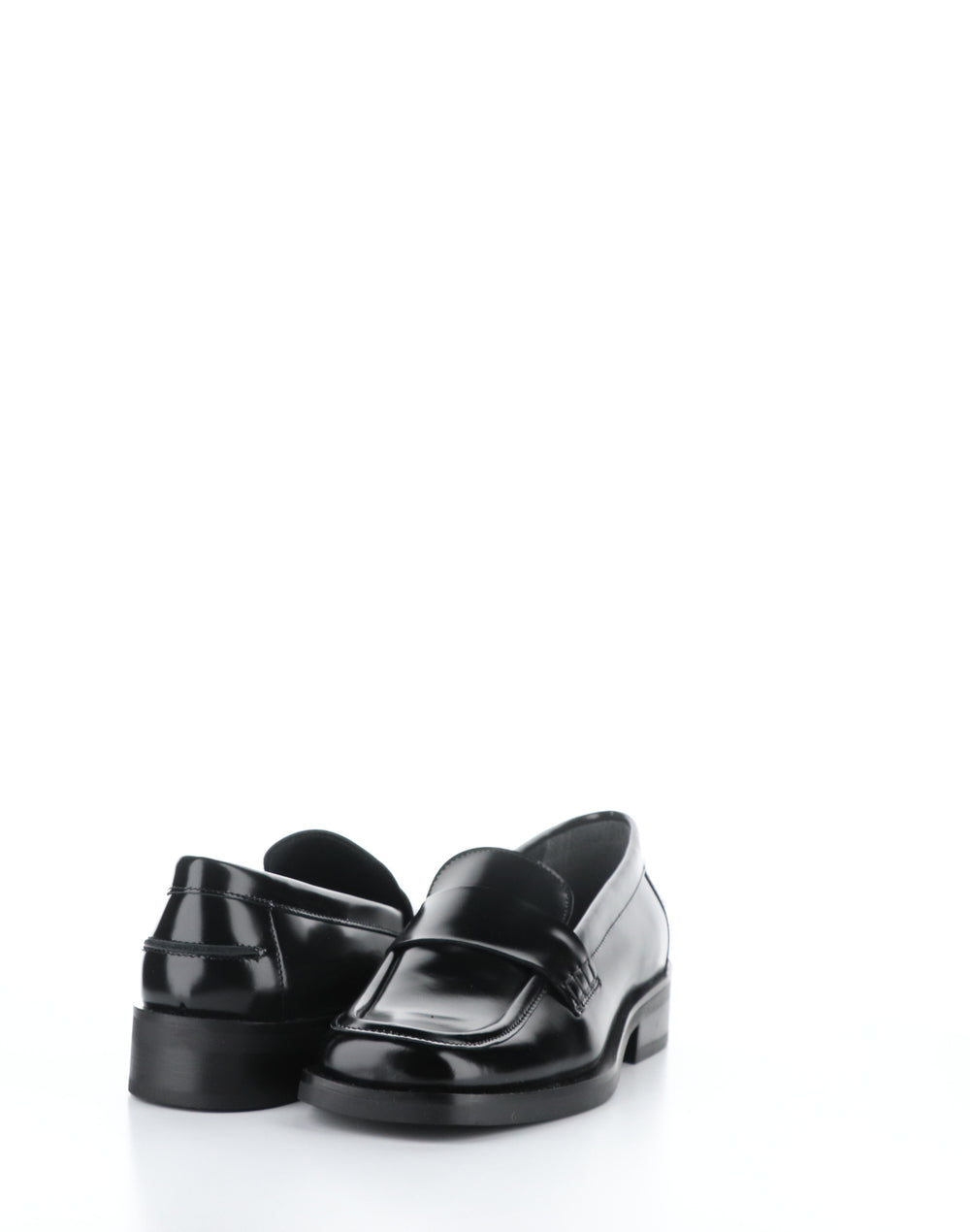 EMILY BLACK Round Toe Shoes