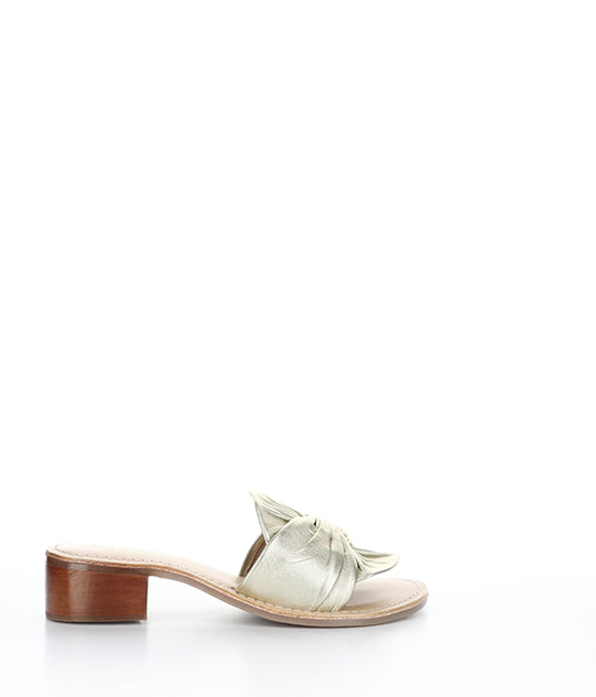Nova Champagne Metallic Nappa