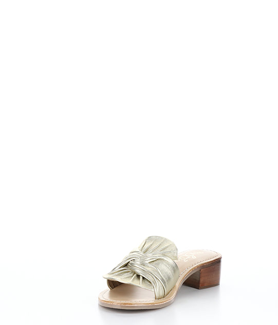 Nova Champagne Metallic Nappa