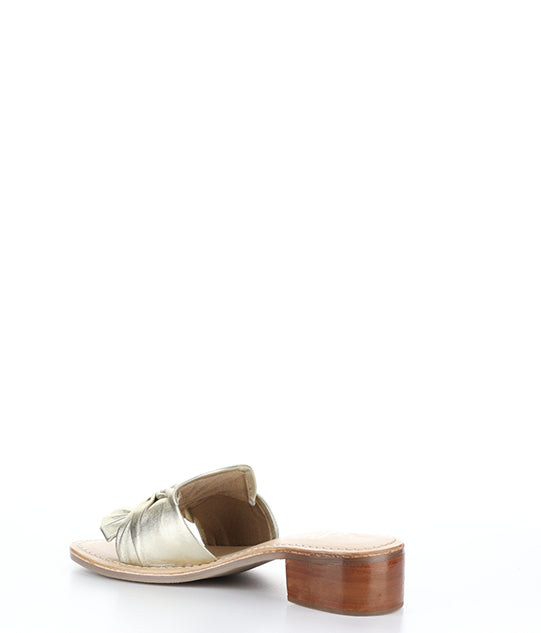 Nova Champagne Metallic Nappa