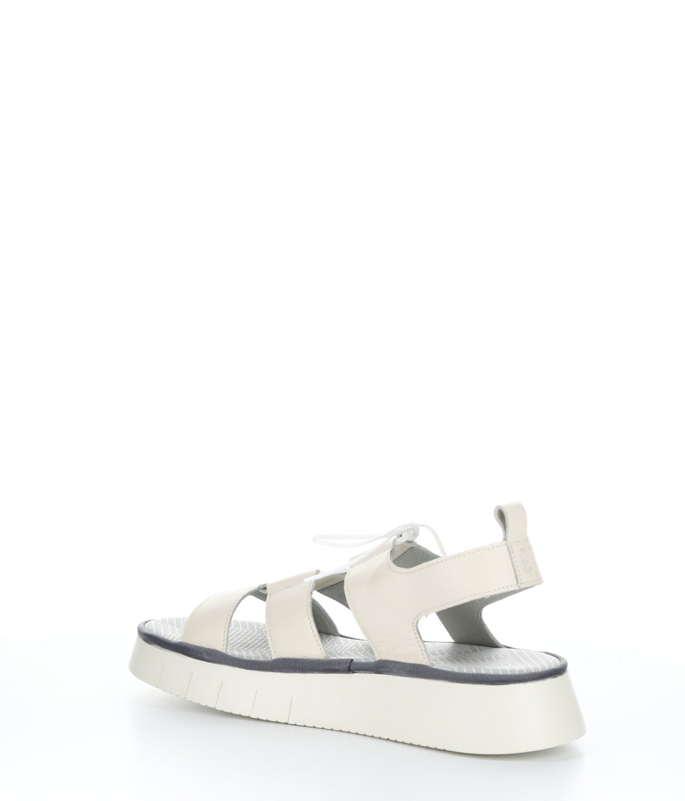 CAIO363FLY OFF WHITE Round Toe Shoes|CAIO363FLY Chaussures à Bout Rond in Blanc