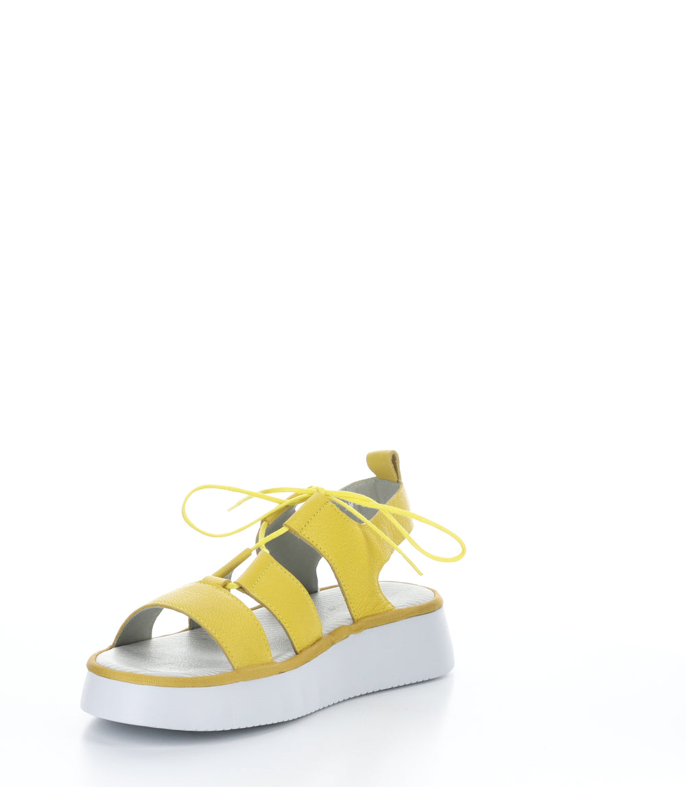 CAIO363FLY YELLOW Round Toe Shoes|CAIO363FLY Chaussures à Bout Rond in Jaune