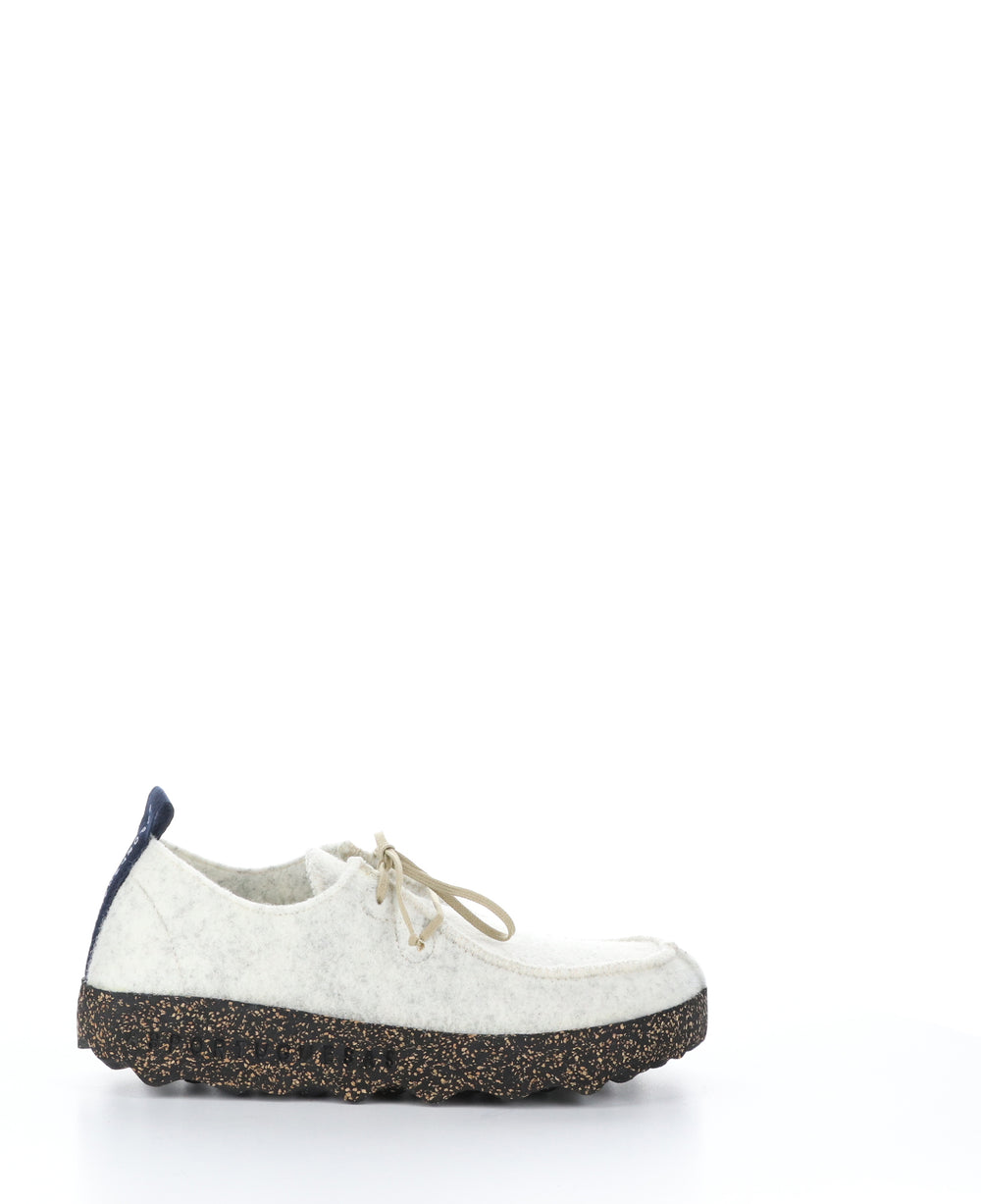 CHAT063ASP Off White Round Toe Shoes|CHAT063ASP Chaussures à Bout Rond in Blanc