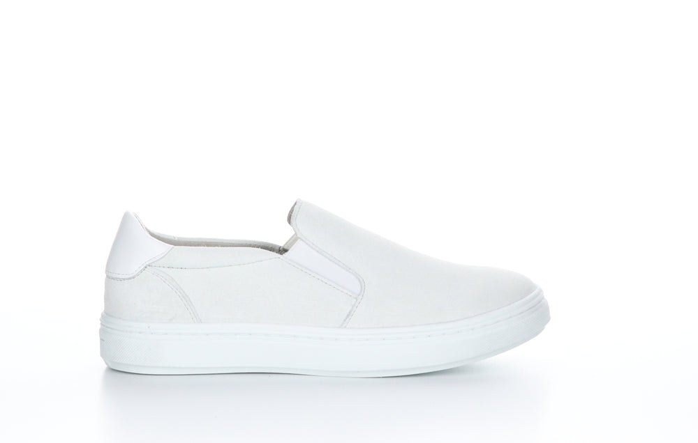 CHUSKA Ice Slip-on Shoes|CHUSKA Chaussures à Enfiler in Blanc