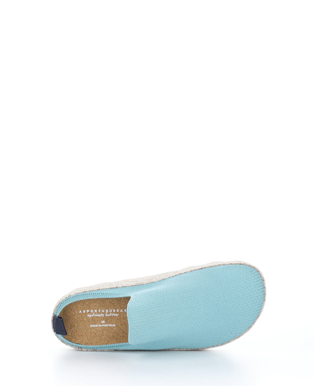 CLOG102ASP AQUA/MILKY Slip-on Shoes|CLOG102ASP Chaussures à Bout Rond in Bleu