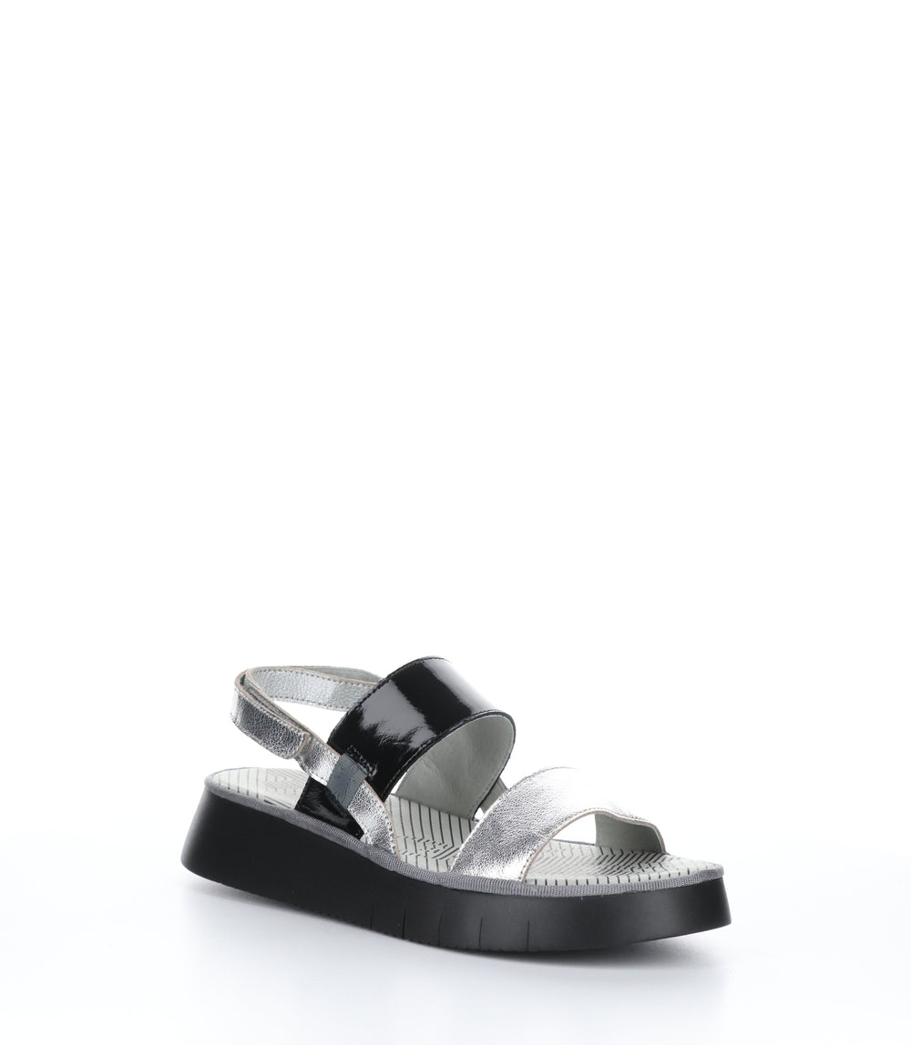 CURA318FLY SILVER/BLACK Wedge Sandals|CURA318FLY Chaussures à Bout Rond in Argent