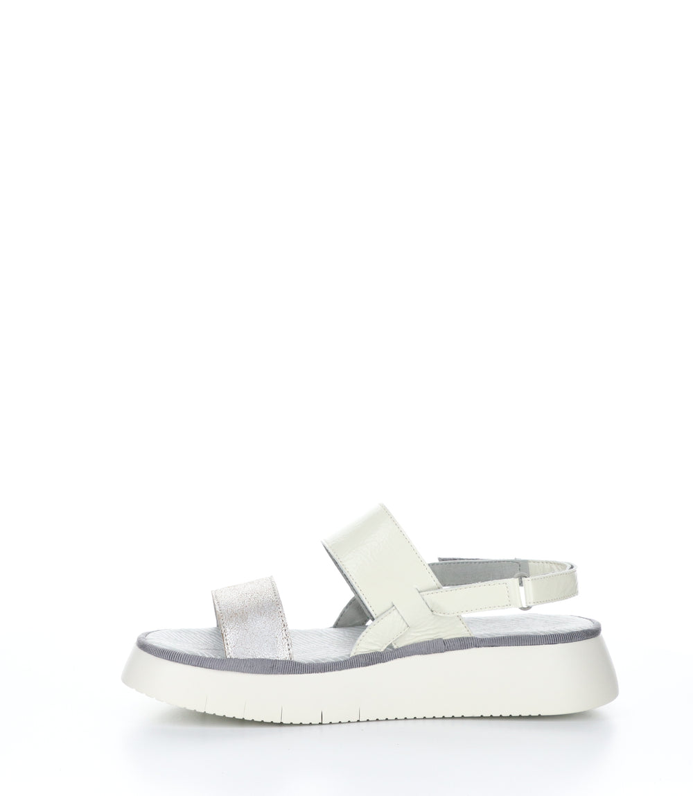 CURA318FLY PEARL/OFF WHITE Wedge Sandals|CURA318FLY Chaussures à Bout Rond in Blanc