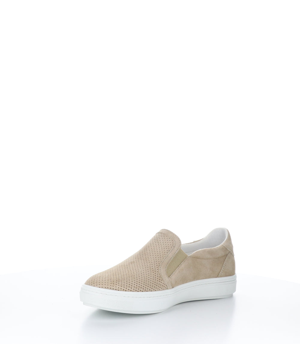 CYBILL Taupe Round Toe Shoes|CYBILL Chaussures à Bout Rond in Beige