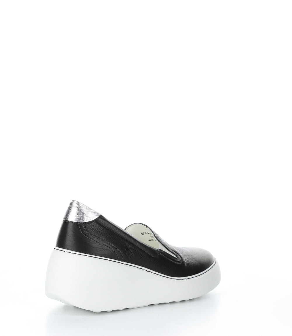 DECA459FLY Brito Black Slip-on Trainers|DECA459FLY Baskets à Enfiler in Noir