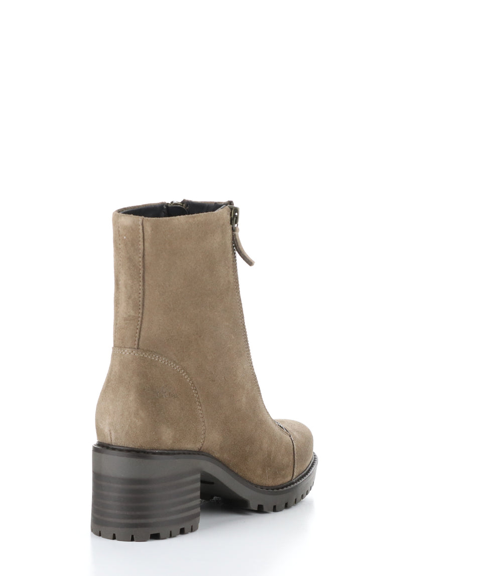 INGLE TAUPE Round Toe Boots