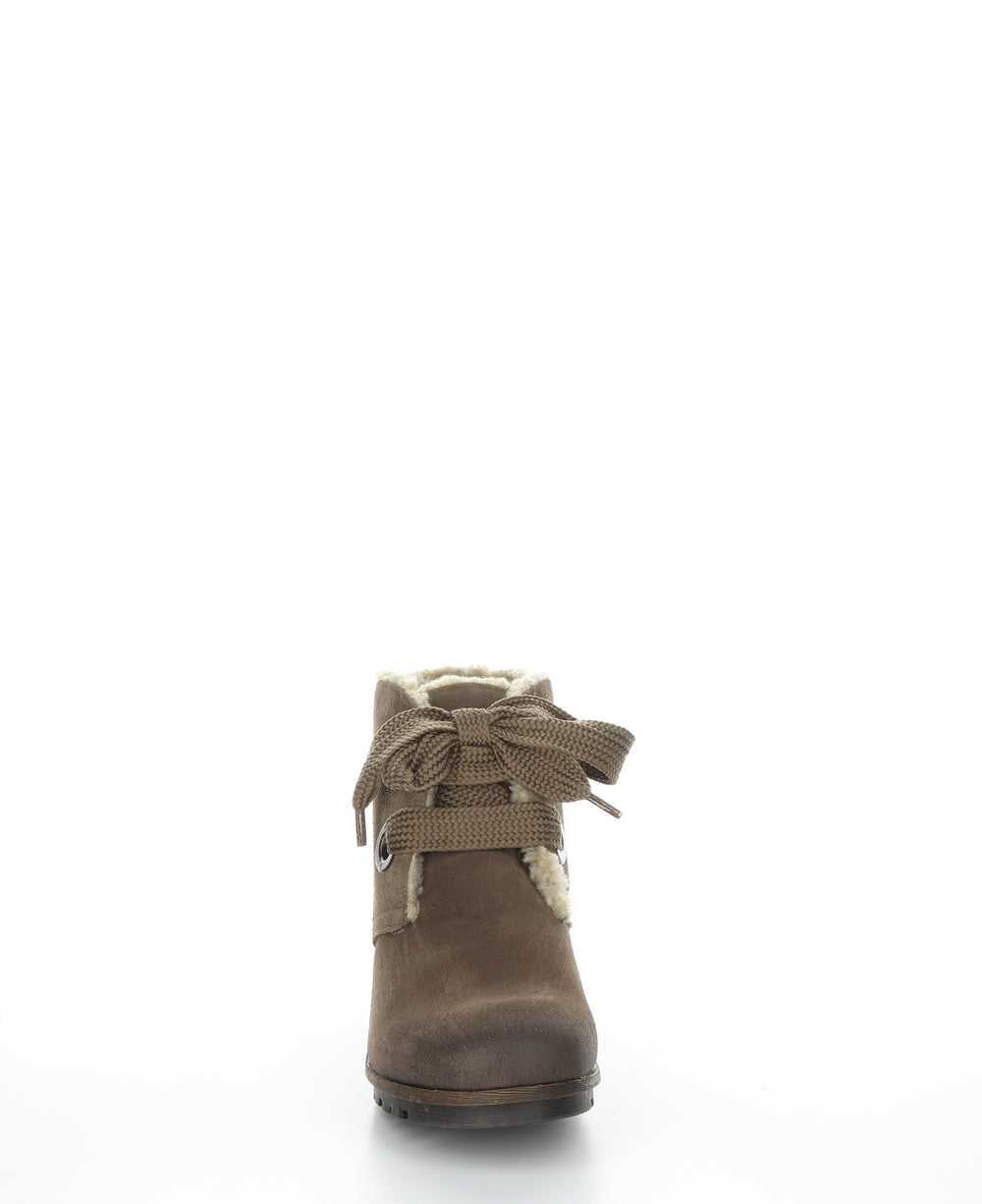MANX Taupe Round Toe Ankle Boots|MANX Bottines à Bout Rond in Beige