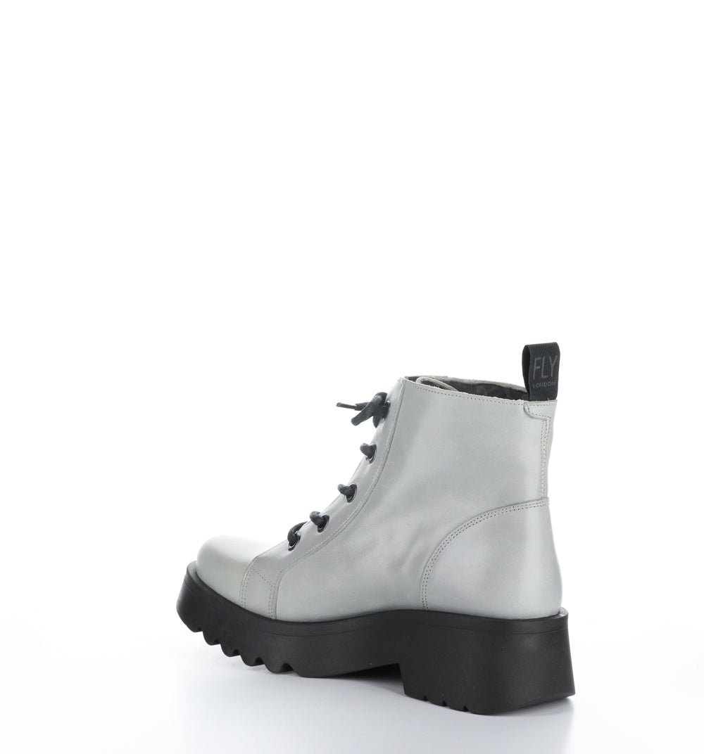 METZ788FLY Cloud Round Toe Ankle Boots|METZ788FLY Bottines à Bout Rond in Blanc