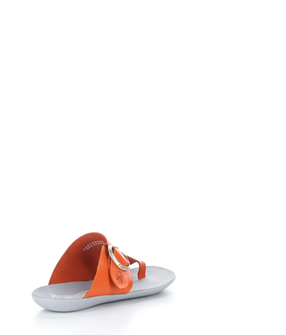 MICA758FLY CORAL Round Toe Shoes|MICA758FLY Chaussures à Bout Rond in Orange