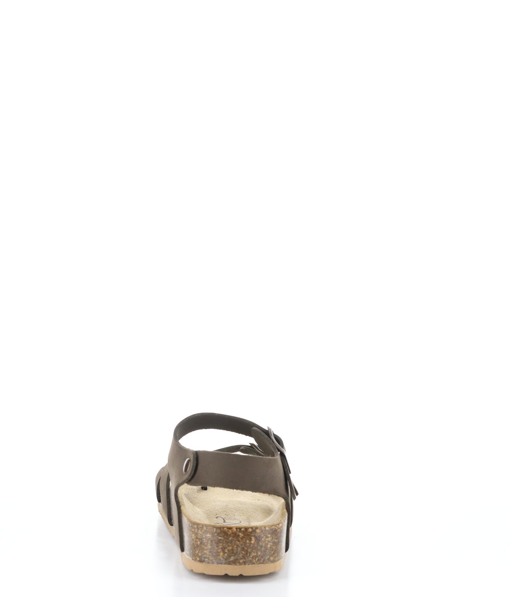 PRIOR CHOCOLATE Buckle Sandals|PRIOR Sandales avec Boucle in Marron
