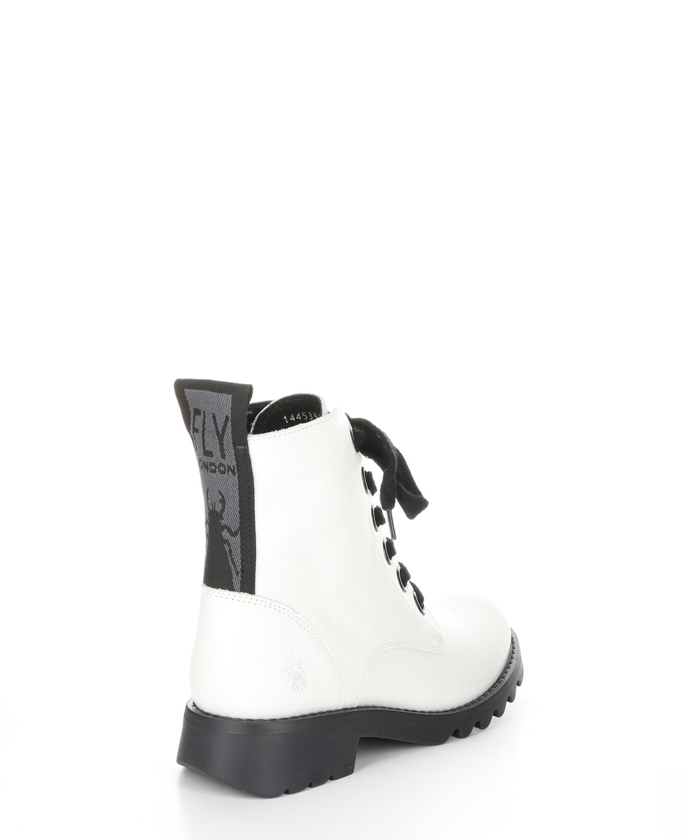 RAGI539FLY Off White Round Toe Boots|RAGI539FLY Bottes à Bout Rond in Blanc