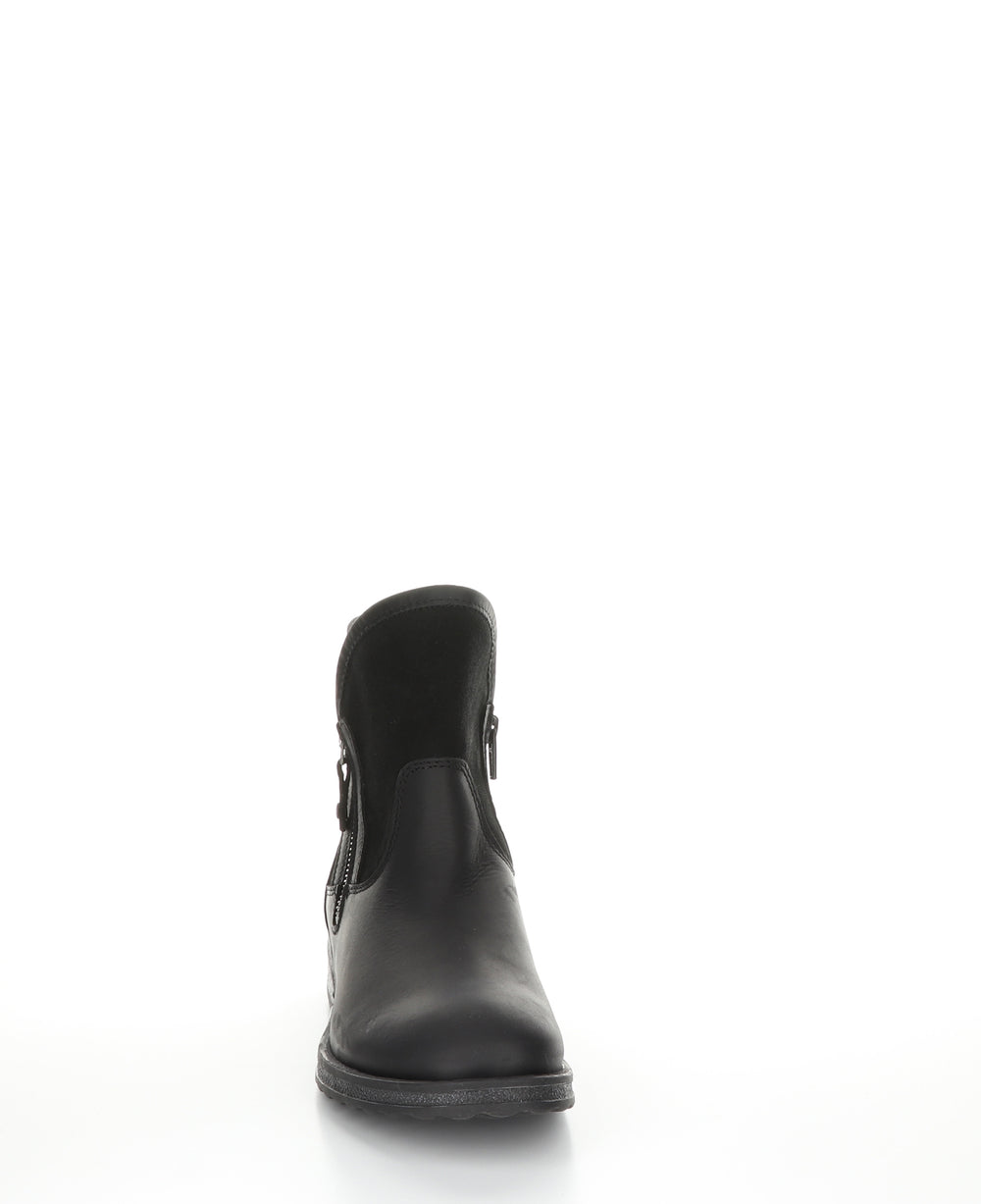 STRIVE Black Zip Up Ankle Boots|STRIVE Bottines avec Fermeture Zippée in Noir