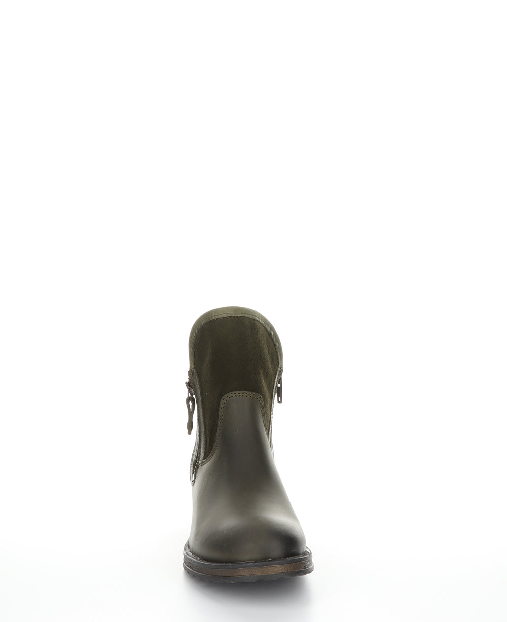 STRIVE Olive Zip Up Ankle Boots|STRIVE Bottines avec Fermeture Zippée in Vert